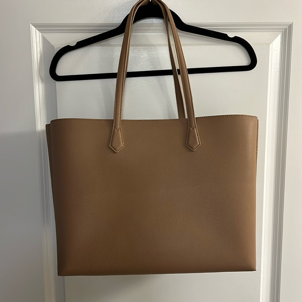 Quince Italian leather triple compartment shopping tote bag
